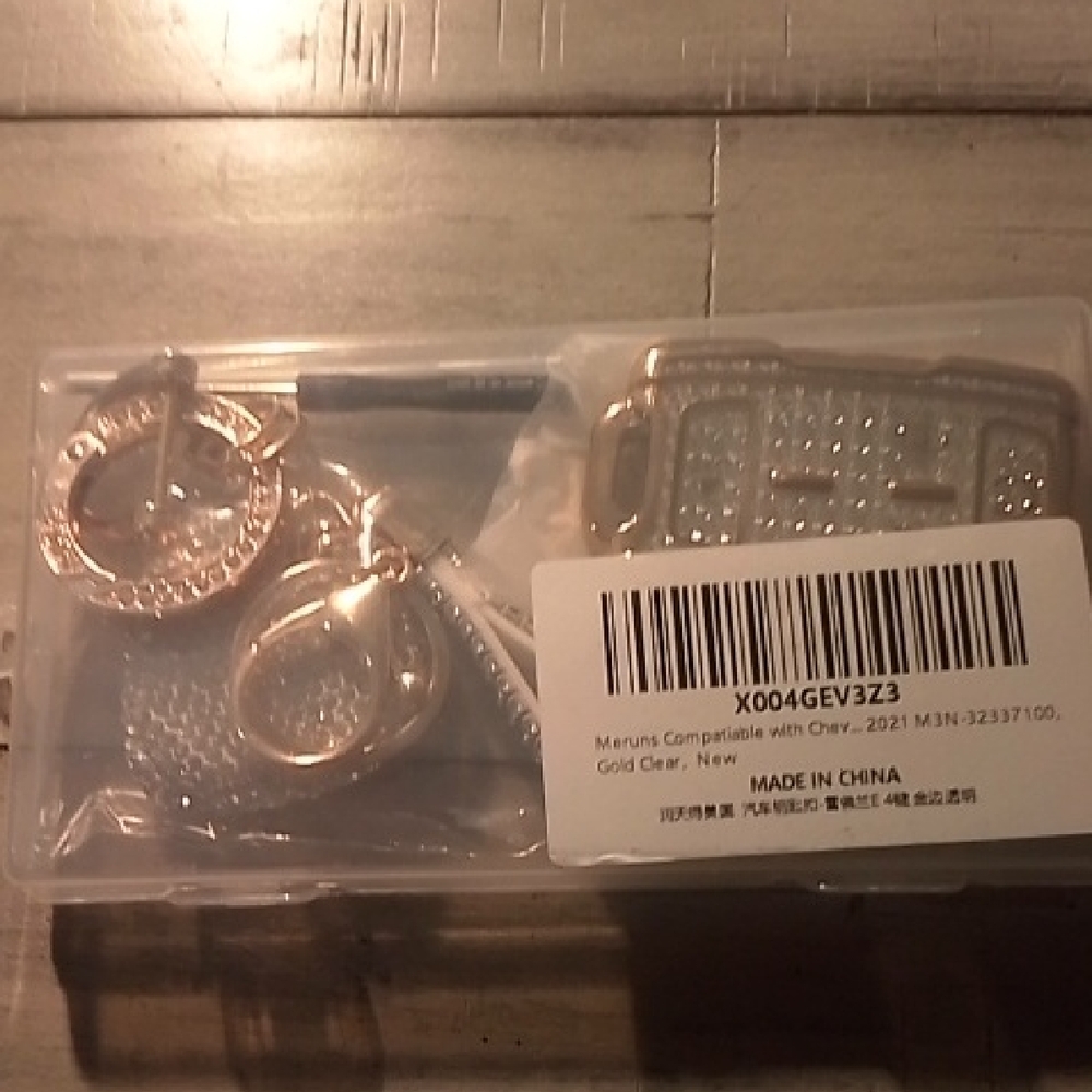 Gold Key & Card Holder Set